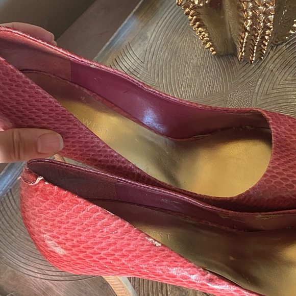 Barbie Pink faux snake skin stiletto pumps - Picture 12 of 13